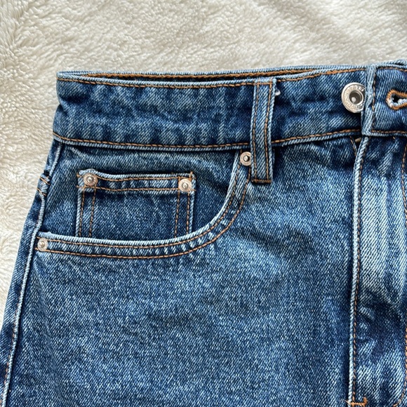 ✨Zara TRF Denim Skirt - 24-XS - Picture 2 of 8